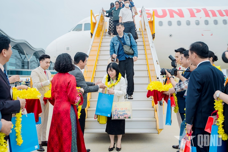 Khanh Hoa further boosts tourism industry